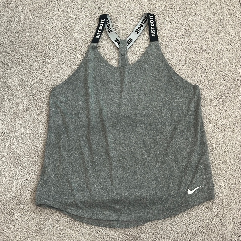 gray nike workout tank top